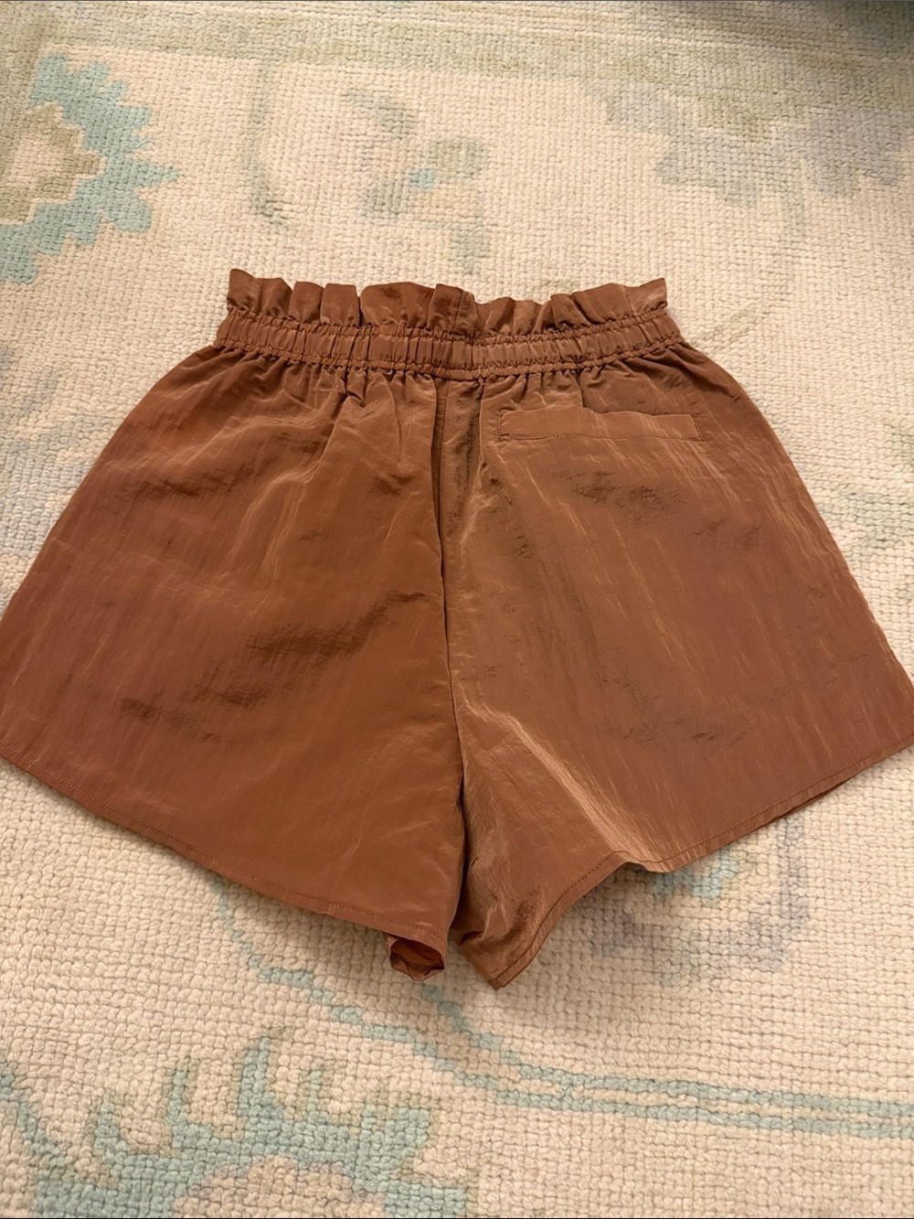 Varley Rust Drawstring Athletic Shorts - Picture 4 of 9